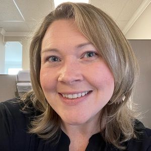 Meet your Posher, Casey